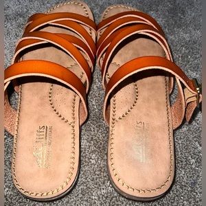Cliffs by White Mountain Slide Sandals - NWOT